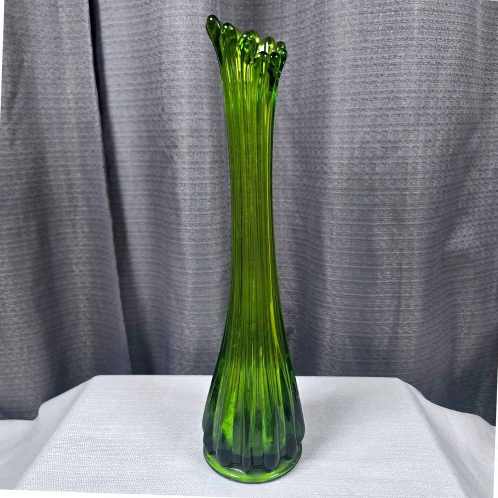 Viking Glass Epic Drape Avocado Green Swung Bud Vase Vintage Mid Century